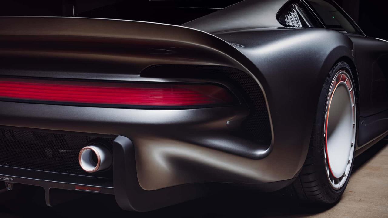 tuthill-porsche-gt-one(14).thumb.jpg.3d932dc09e7aa7342b272a3ca2fddf1a.jpg