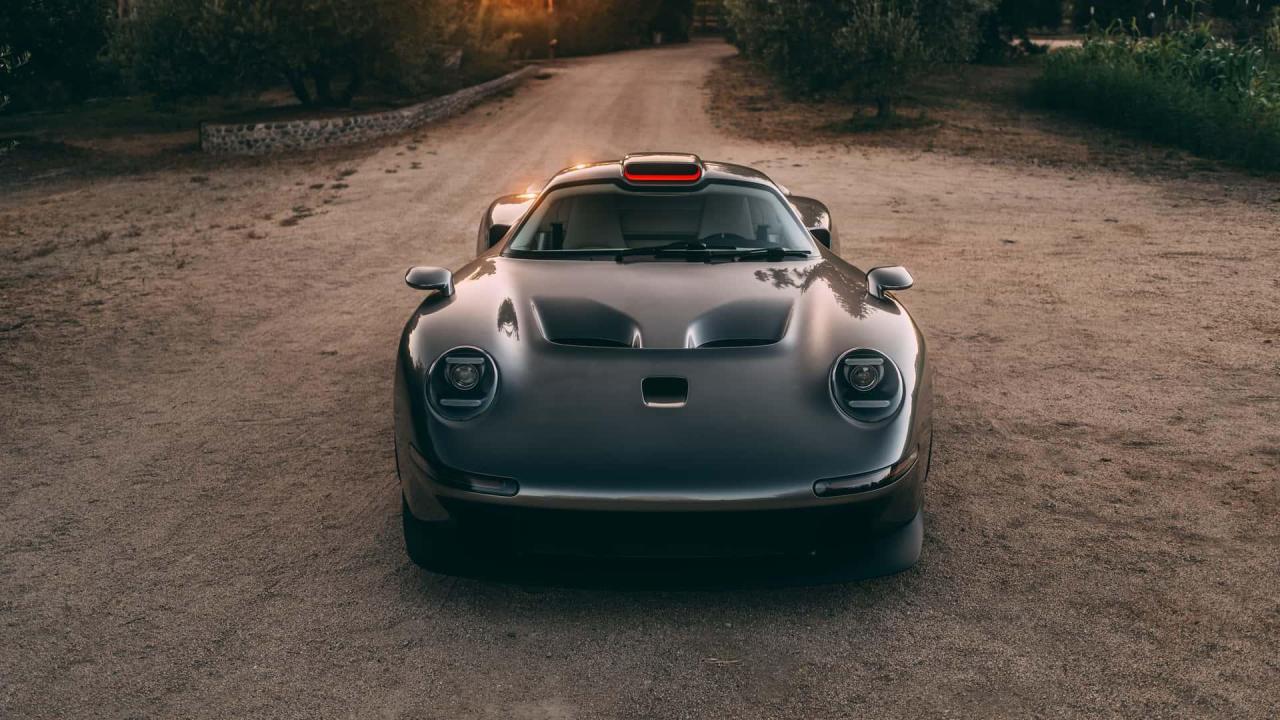 tuthill-porsche-gt-one(17).thumb.jpg.dd9fa4c20fb540e1f110415e22c0cd47.jpg