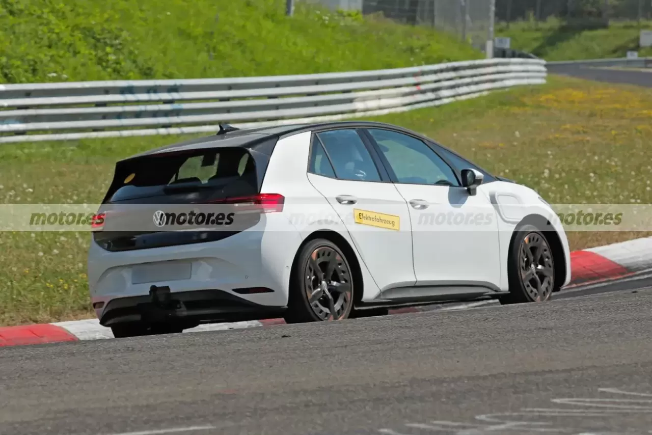 volkswagen-id2-2025-mula-nurburgring-fotos-espia-2024103714-1723559887_8.thumb.webp.2c17812775d0971cb400648f4b11a80c.webp