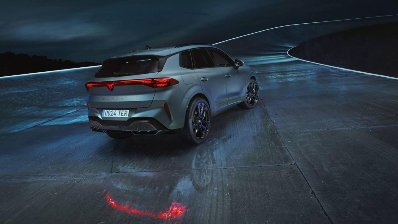 CUPRA-unveils-the-Terramar-the-new-hero-of-a-new-era_02_HQ.thumb.jpg.a4b978350cbcb016950c0f4f69d6e7de.jpg