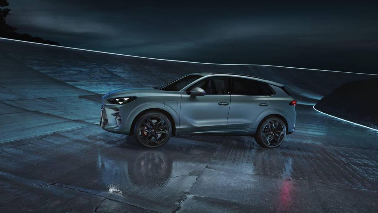 CUPRA-unveils-the-Terramar-the-new-hero-of-a-new-era_05_HQ.thumb.jpg.bf1dea0304ca9e13998970a102d71970.jpg