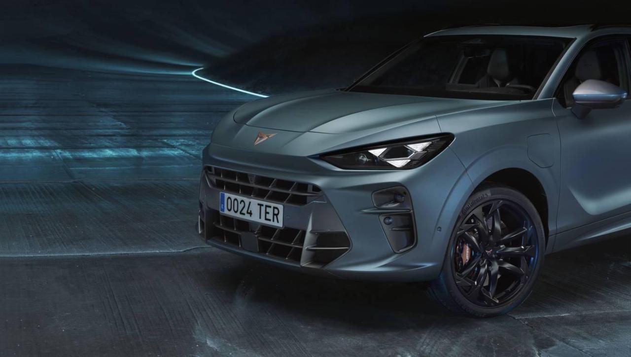 CUPRA-unveils-the-Terramar-the-new-hero-of-a-new-era_08_HQ.thumb.jpg.ee1419972d55f3a77d833a7693ae1927.jpg