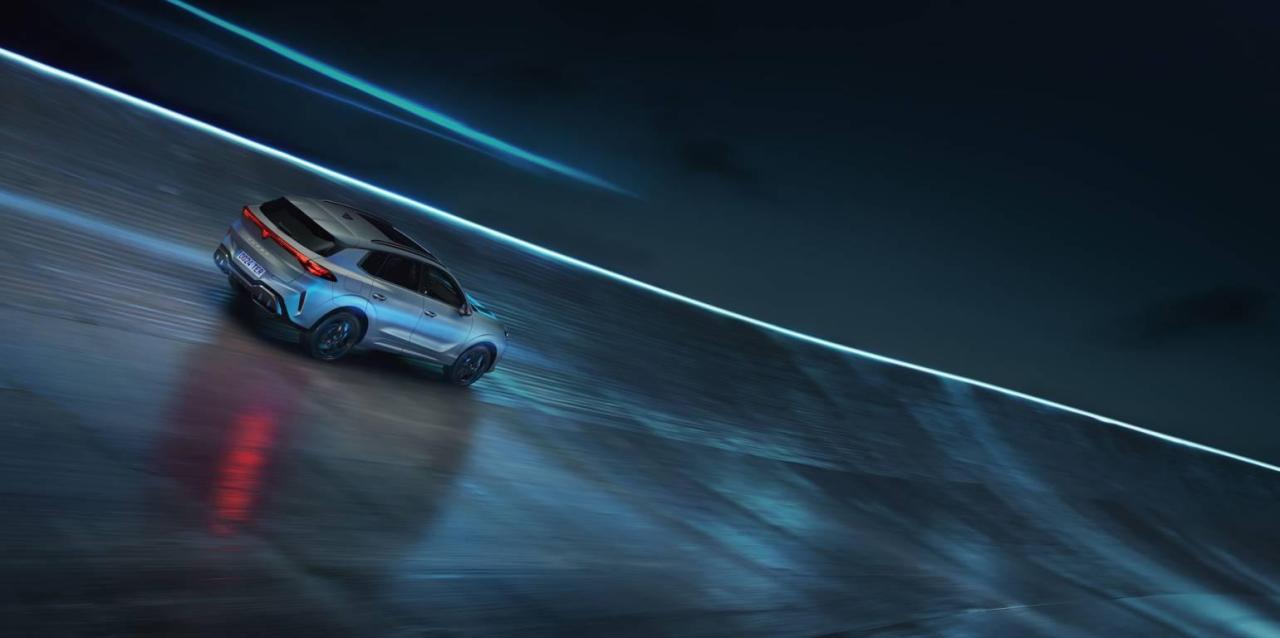 CUPRA-unveils-the-Terramar-the-new-hero-of-a-new-era_10_HQ.thumb.jpg.57aac743e64b7f06d5fe25f8e26541ff.jpg