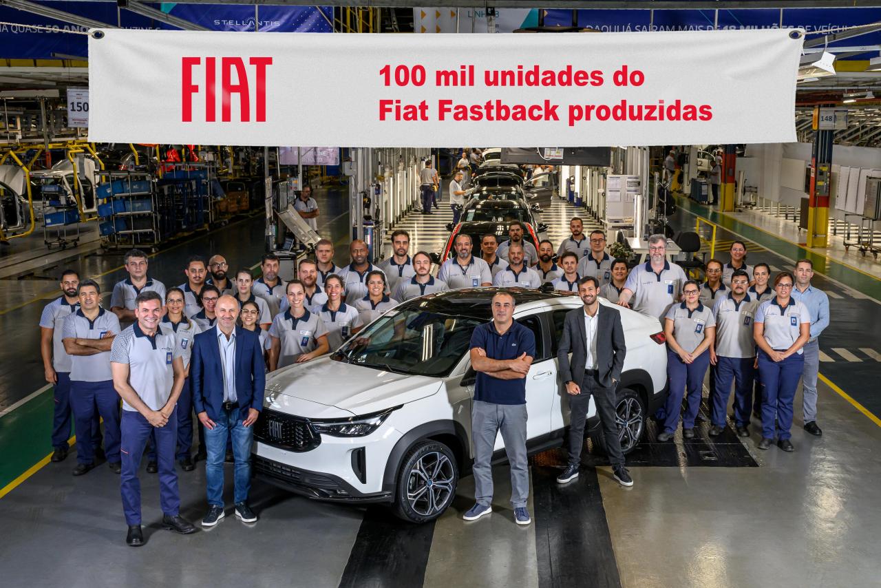 FiatFastbackultrapassa100milunidadesproduzidasnoBrasil.thumb.jpg.bae9dab331adbf8f1a9caf93e548ffad.jpg