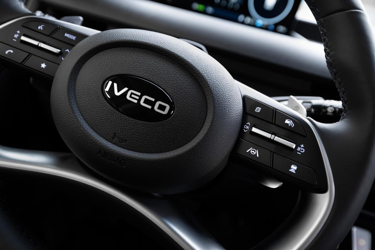 IVECO_eMoovy_interiors(4).thumb.jpg.4723d60c3902a00a2937809628802174.jpg