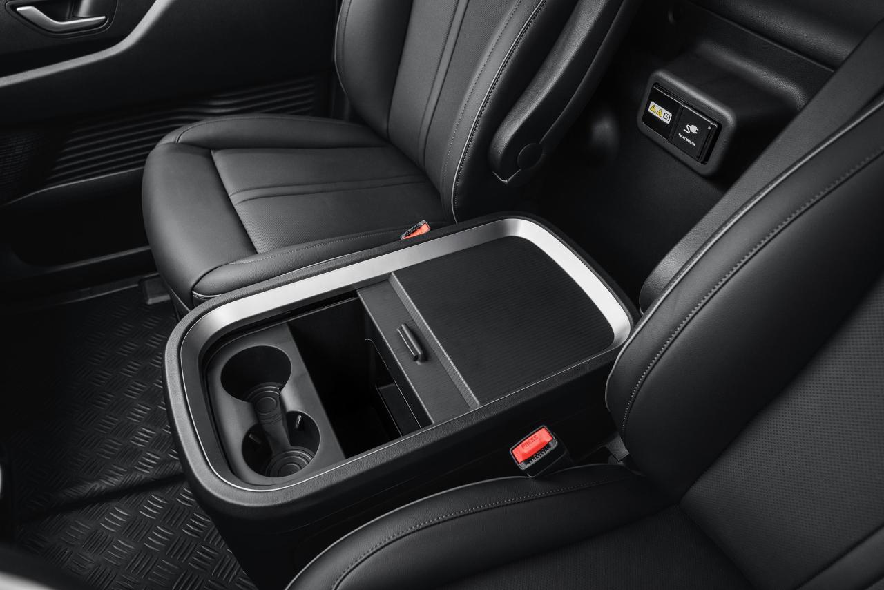 IVECO_eMoovy_interiors(7).thumb.jpg.4aa371b248ae9d5dee3ff7abff76482b.jpg