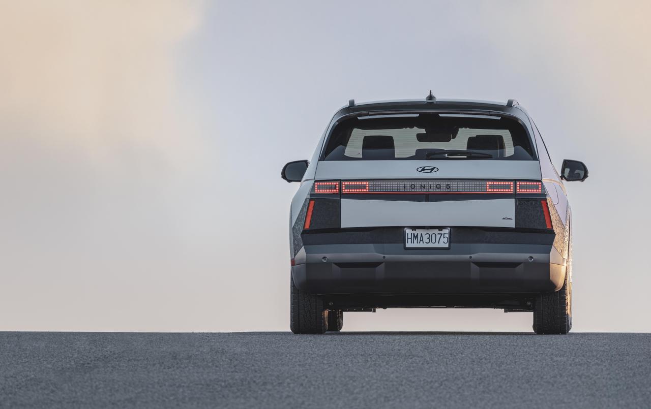 Large-63174-2025IONIQ5XRT.thumb.jpg.de2538e7538462e68d2ff4a65398239b.jpg