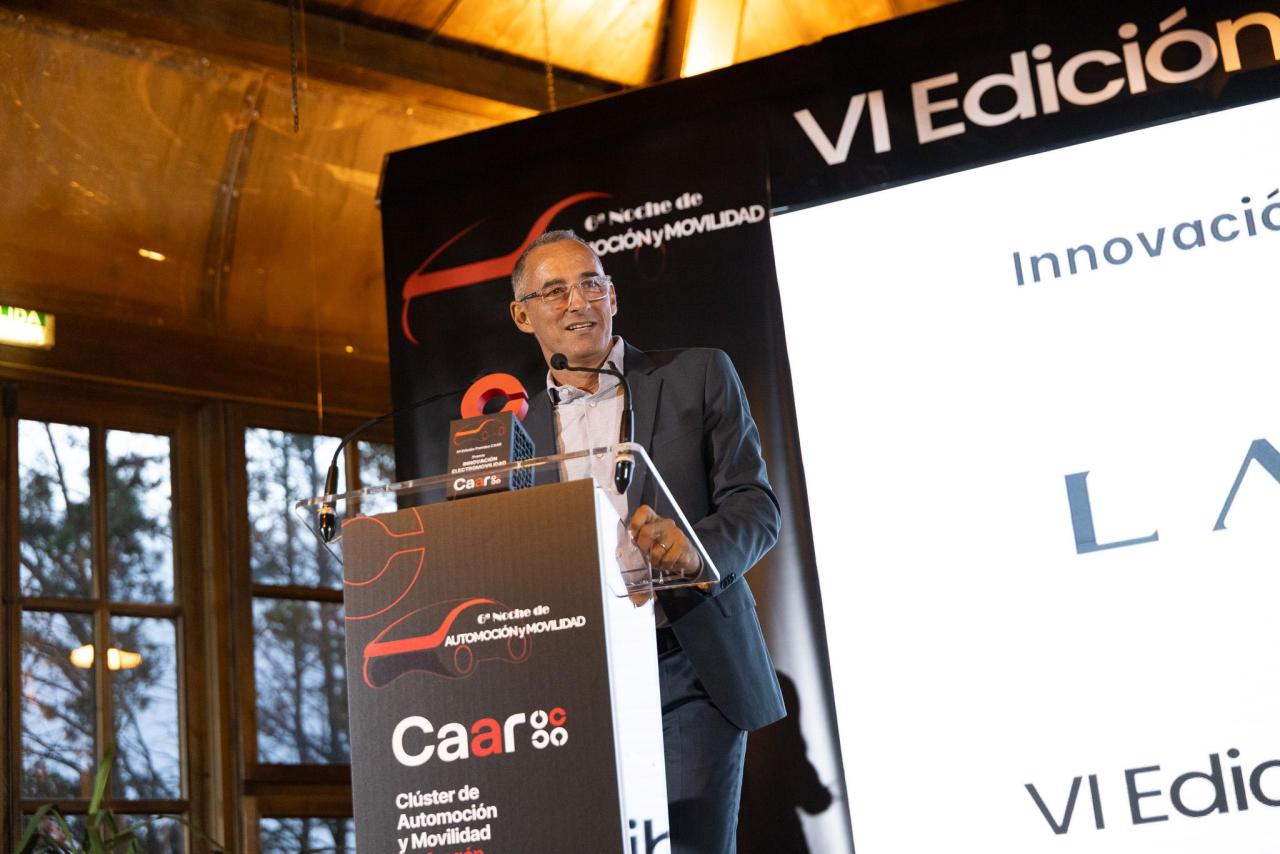 Premio_Innovacion_Lancia_Ypsilon_1.thumb.jpg.f03b6968a723e98cd6772560176ea35d.jpg