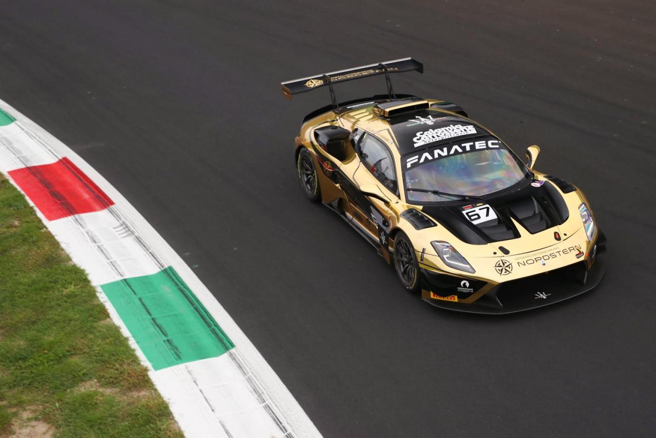 Small-24654-04-maserati-gt2-dinamic-motorsport-calamia-monza.jpg