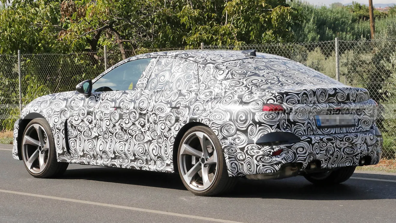 audi-rs-5-2026-fotos-espia-2024104273-1726476736_11.thumb.jpg.1d8bfa8b2c53aacd713bb3d32310de0a.jpg