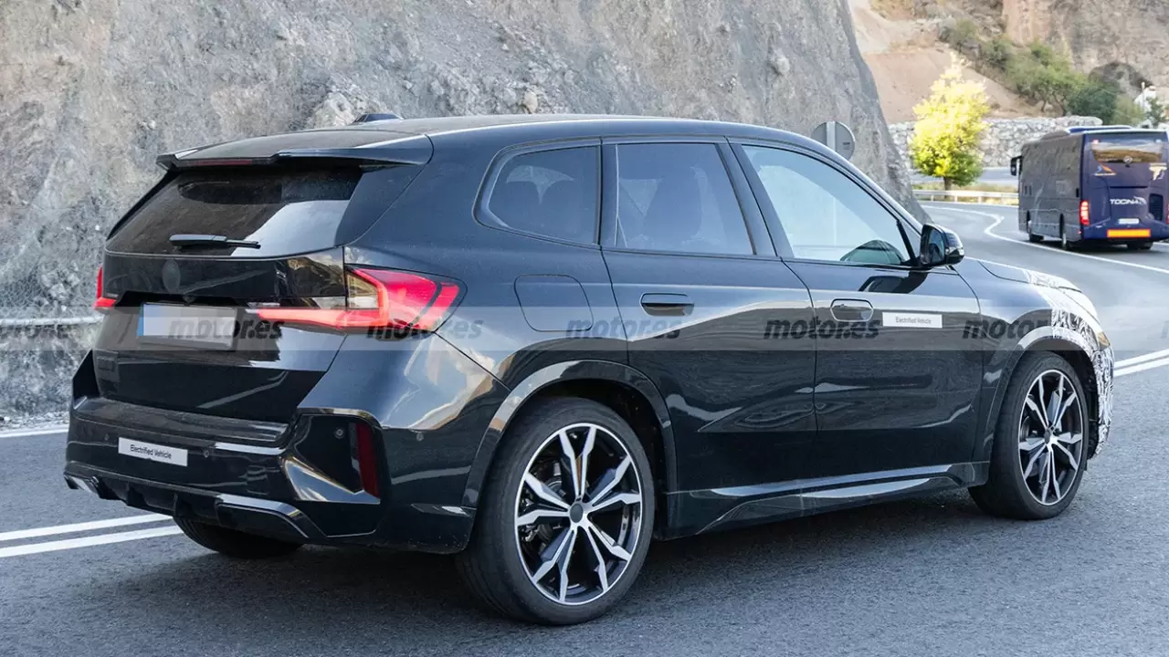 bmw-ix1-2026-fotos-espia-2024104173-1726047676_7.thumb.webp.267e4cac456c6c768625bf16698d69f1.webp