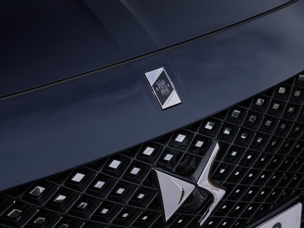 ds_7_plug-in_hybrid_awd_etoile_12.jpg.73d5448471789341c997c3795b8d26a0.jpg