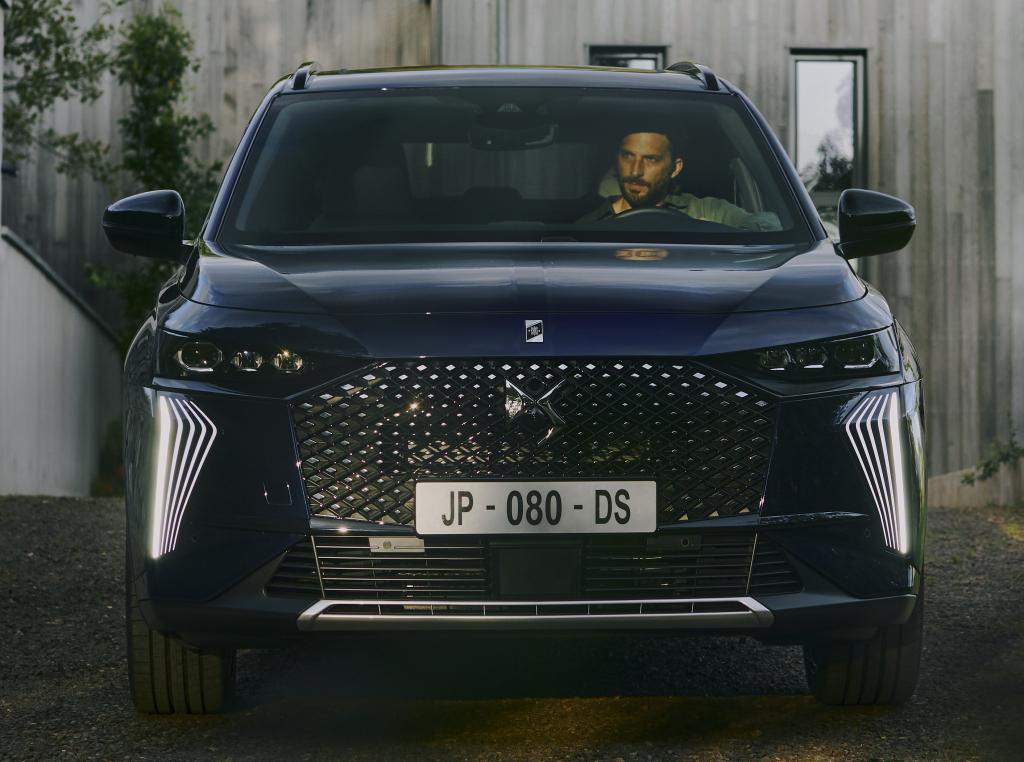 ds_7_plug-in_hybrid_awd_etoile_39_04c40c810b090837.jpg.2230b00018909957f6db98d0a6f84f6b.jpg