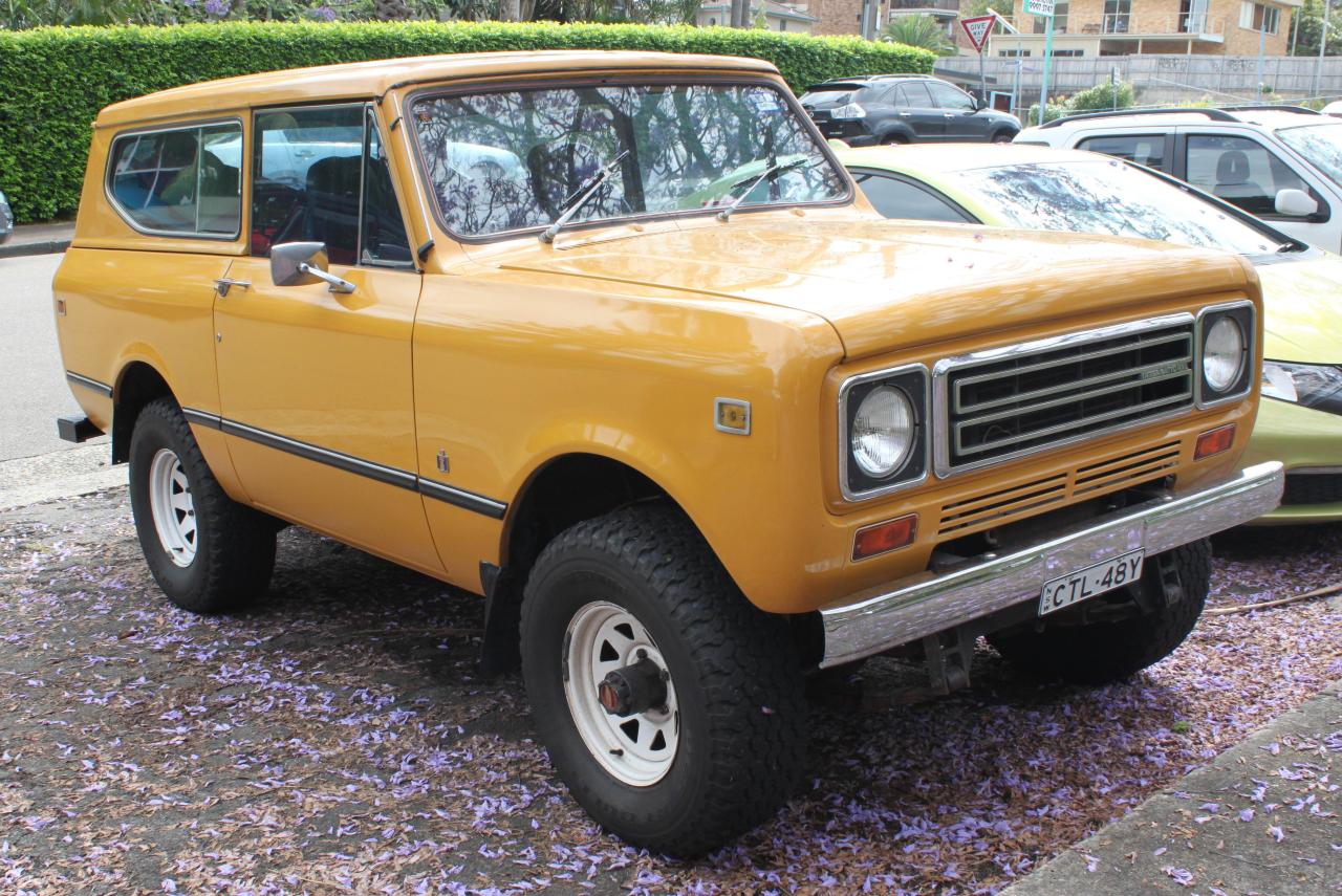 1978_International_Harvester_Scout_II_wagon_(23176143526)_(cropped).thumb.jpg.ba4319c6763fbf64ee0b1f32bdbb0129.jpg