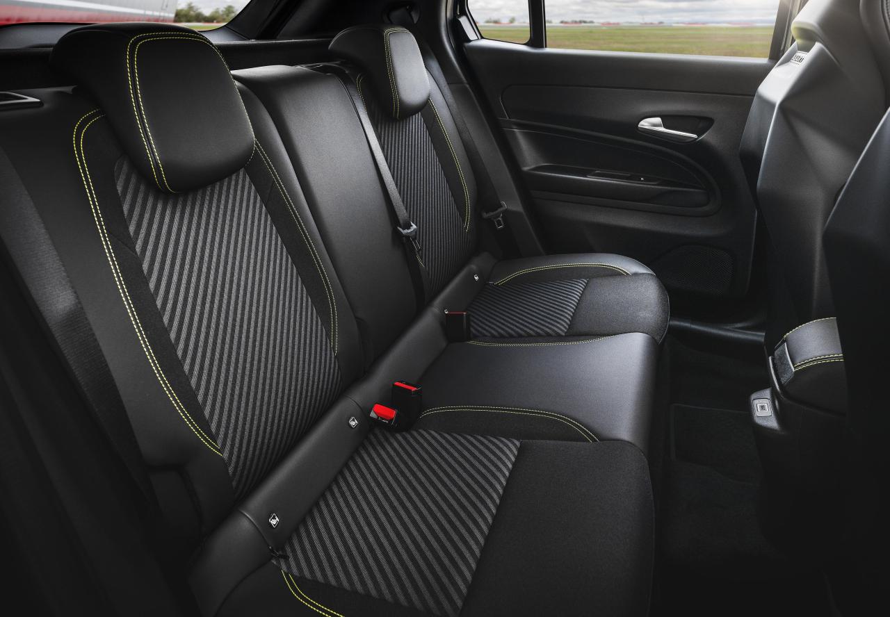 Abarth 600e Turismo (13).jpg