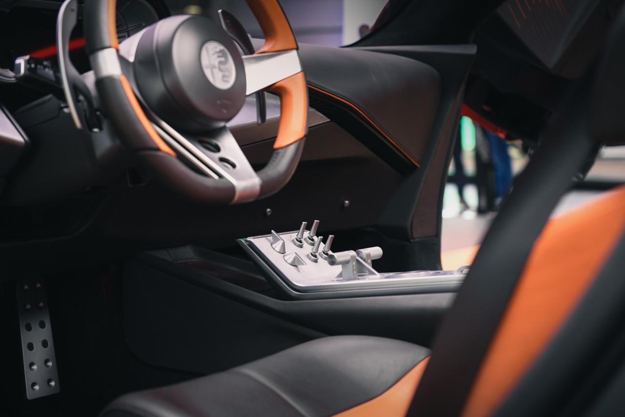 AlfaRomeo(1).thumb.jpg.97f57781c97240e08cd138076a92e48b.jpg