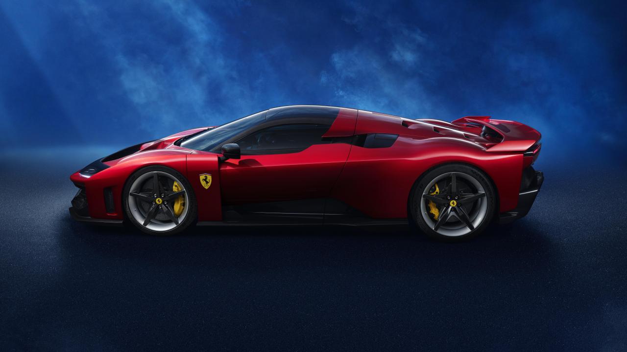 New_Ferrari_Supercar_media_-9_94726330-d526-421e-b3f4-6573f8022c9d.thumb.jpg.7831553448f1fde3eb01f65d32c39387.jpg