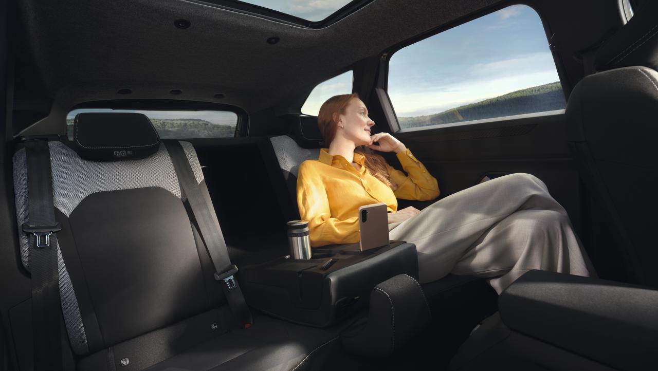 Nuovo_Dacia_Bigster_HYBRID_155_Journey_Bleu_Indigo_23.thumb.jpg.a3787e9cb8be2d563fcdeec03628c097.jpg