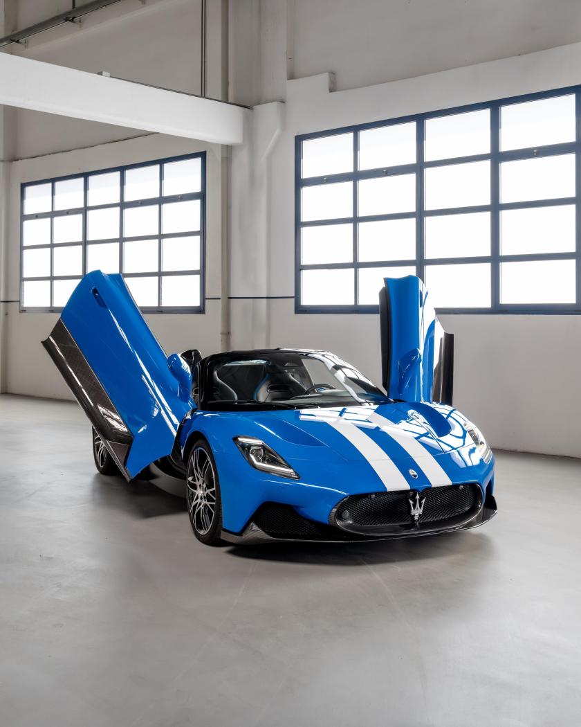 Original-24766-03-mc20-maserati-per-maserati.jpg