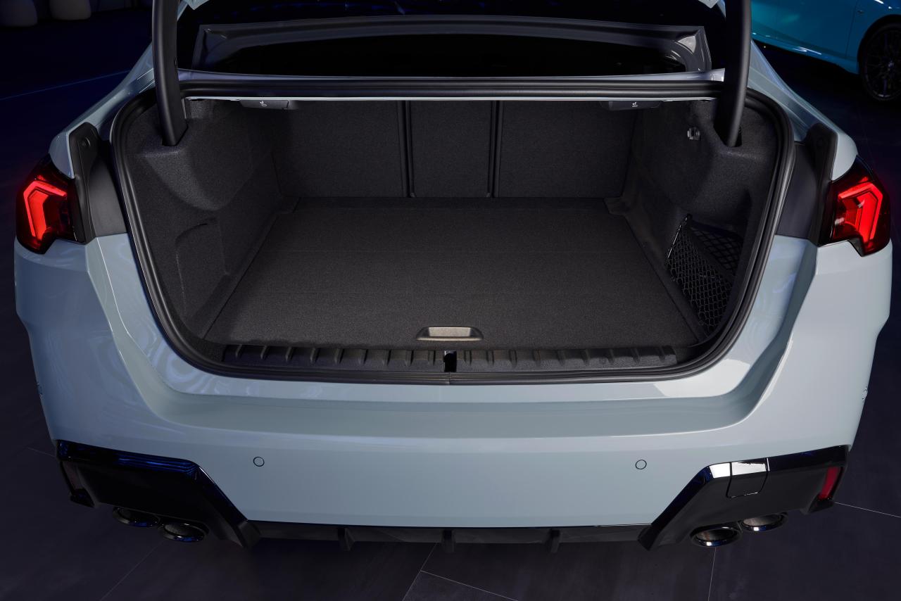 P90572390_highRes_the-new-bmw-m235-xdr.thumb.jpg.caa7c6ce546d66877d739eecb7597760.jpg