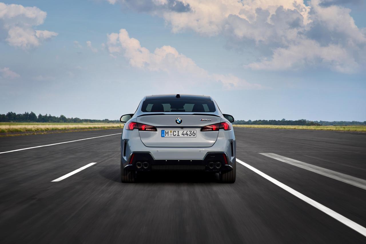 P90572411_highRes_the-new-bmw-m235-xdr.thumb.jpg.c5e1f66f191a6a2c123ec0030e379158.jpg