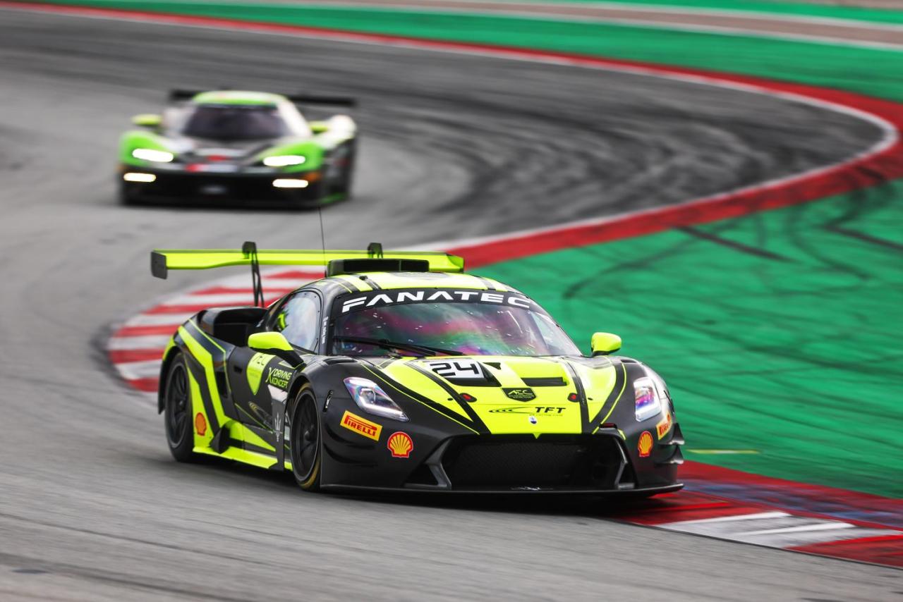 Small-25082-05-maserati-gt2-lp-racing-leroy-barcelona.thumb.jpg.4e661e9ce3fef7ae38c3fa42b0ef61f4.jpg