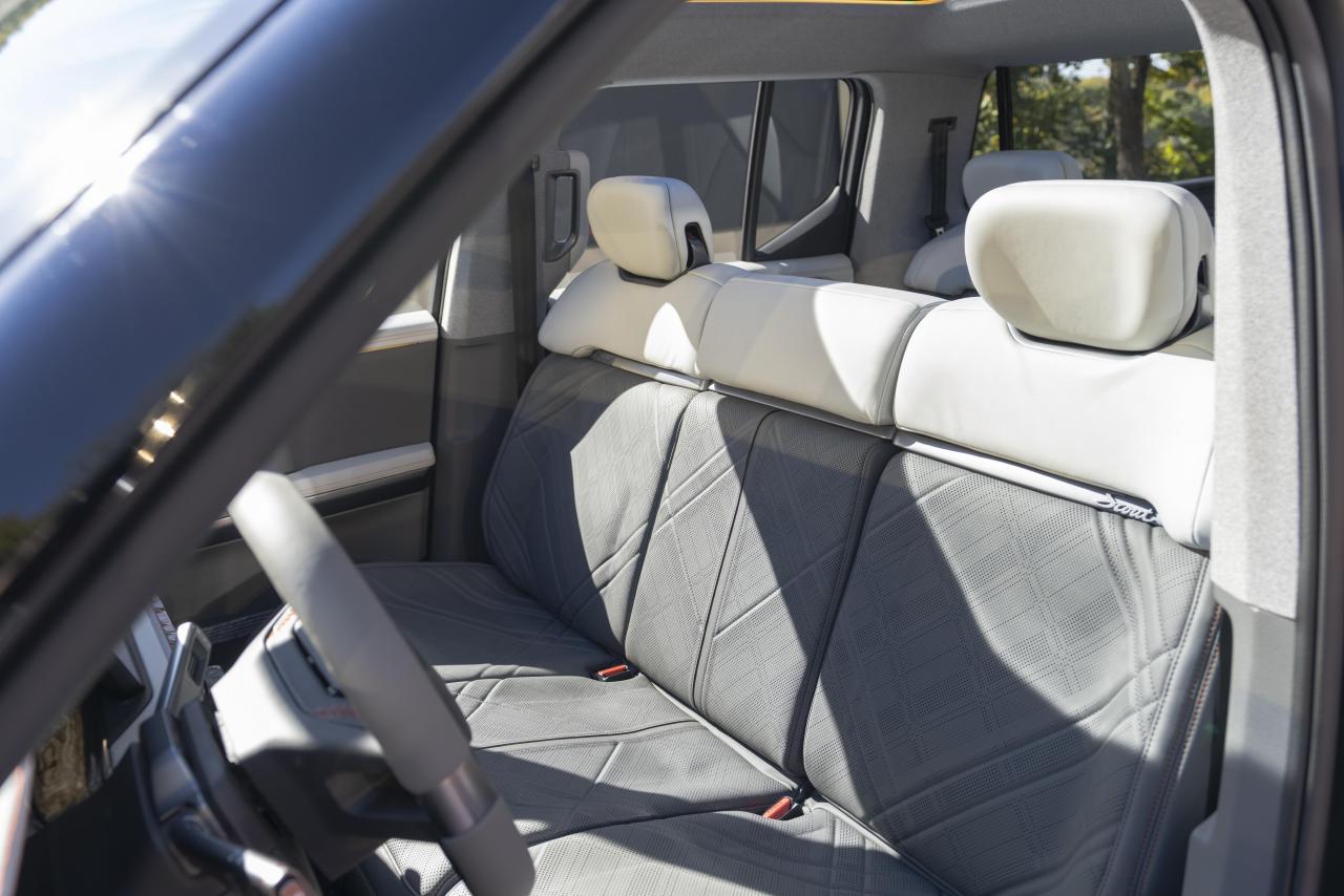 Terra-Interior00034.thumb.jpg.9e4ee4269c53612138ef79c9c0a730cf.jpg