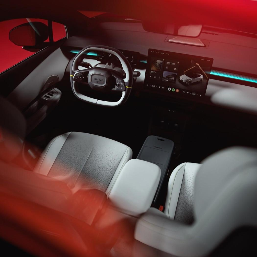 lynk-co-02-009.thumb.jpg.f219a1bed150093c8853b595202cf808.jpg