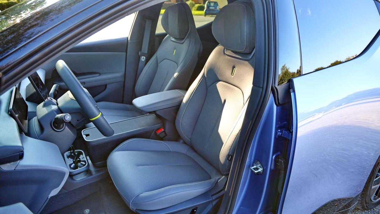 lynk-co-02-eigene-bilder(12).thumb.jpg.05a1bd11f7e2e9d525b803f3c966ec79.jpg