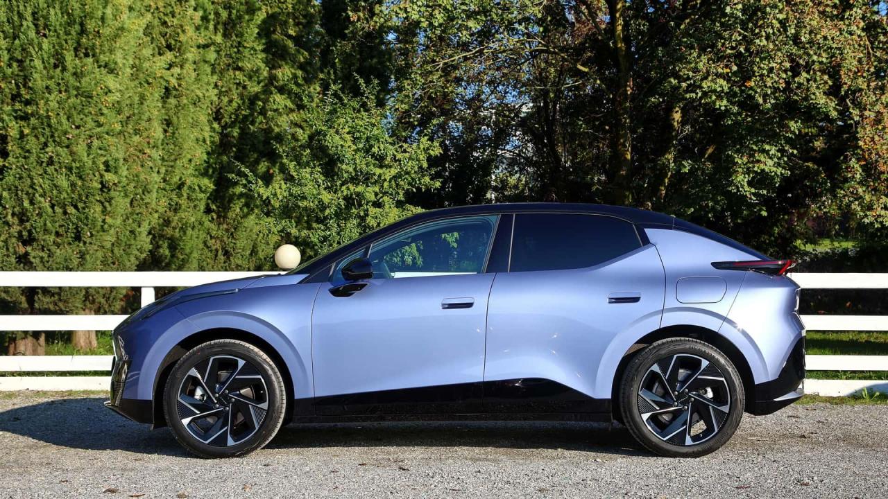 lynk-co-02-eigene-bilder(4).thumb.jpg.15bfe6b73da44ba472a383ae371f86ee.jpg