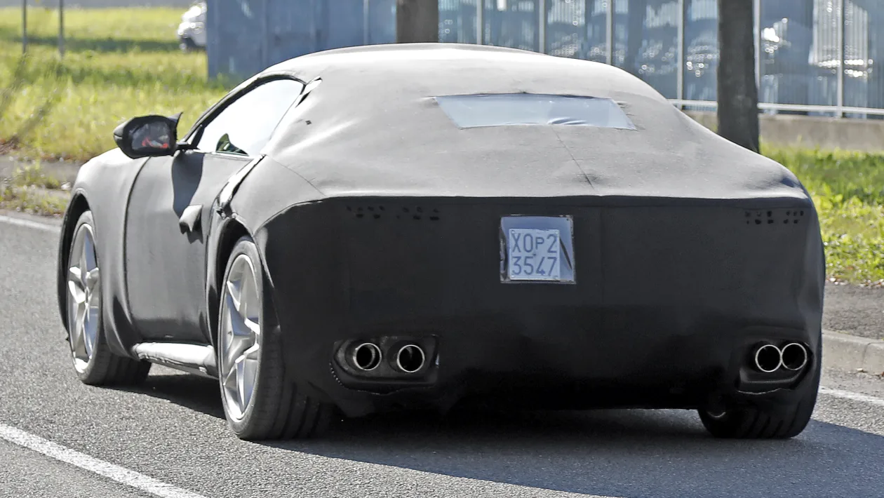 FerrariRomarear_qrejgg.webp.7253e13cc1b9b16d2f848467a8d94d3a.webp