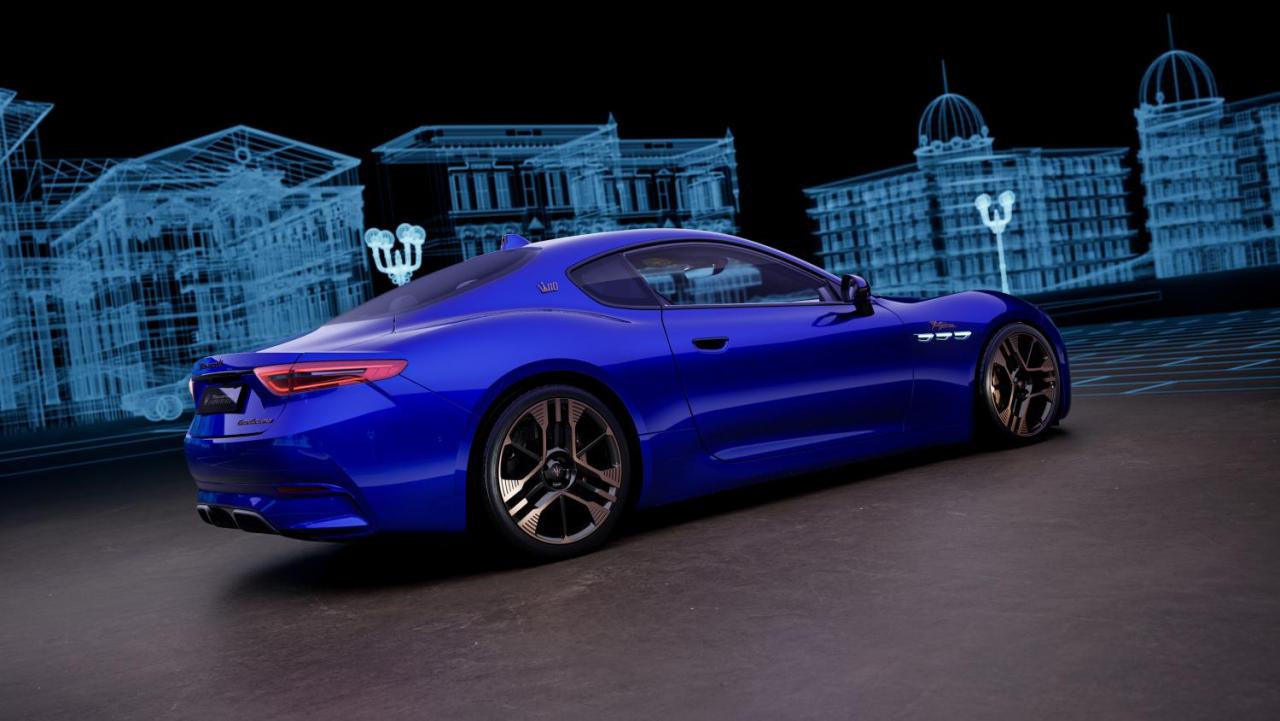 Small-25216-05-maserati-granturismo-110-anniversario-blu-inchiostro.thumb.jpg.58bd343f9d000c1addaf833af24c16bd.jpg