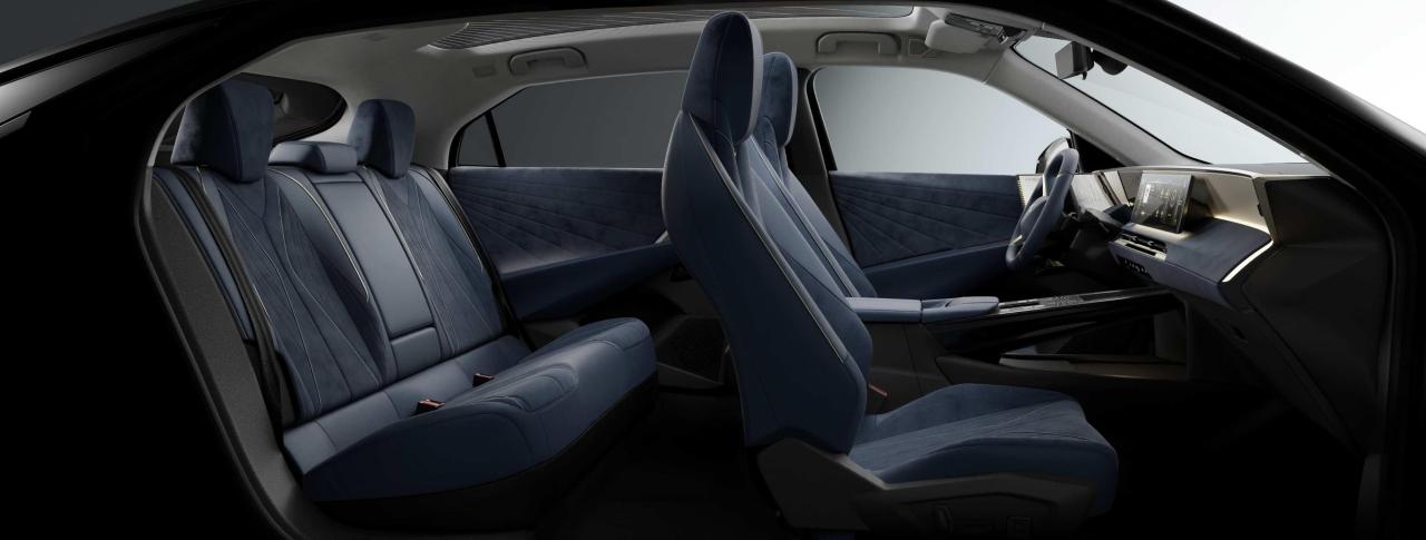 2024_12_NEW_DS_SIDE_ETERNAL_BLUE_ALCANTARA.thumb.jpg.45b50f49b86fb6239bb0c2b3e4aa67d3.jpg