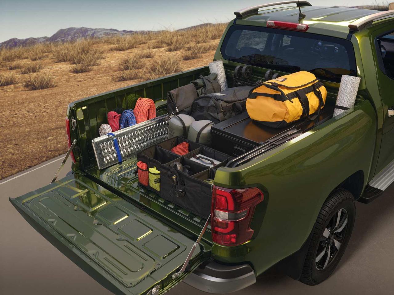 PEUGEOTLandtrek(8).thumb.jpg.c7143591427c1bd1f813b39e69c1e7d0.jpg