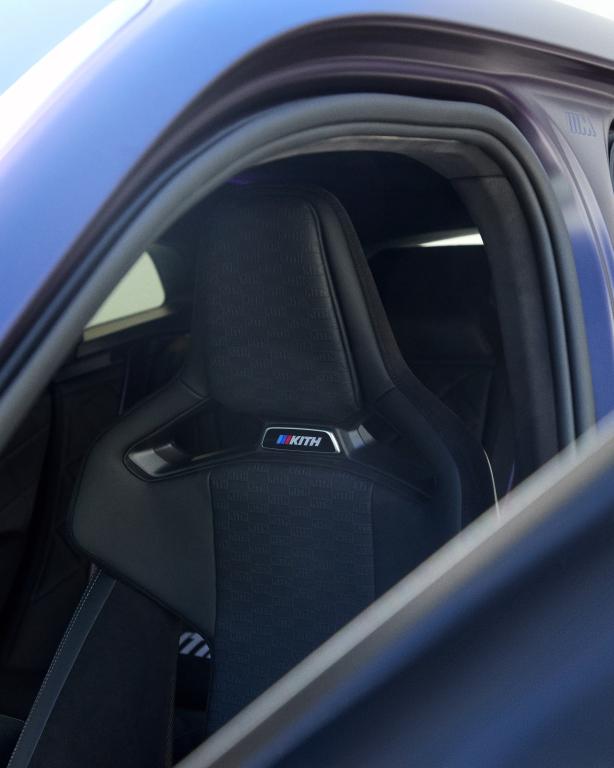 bmw_xm_kith_concept_3.jpg.973e52f7b3603181fea551ab45d4c2f7.jpg