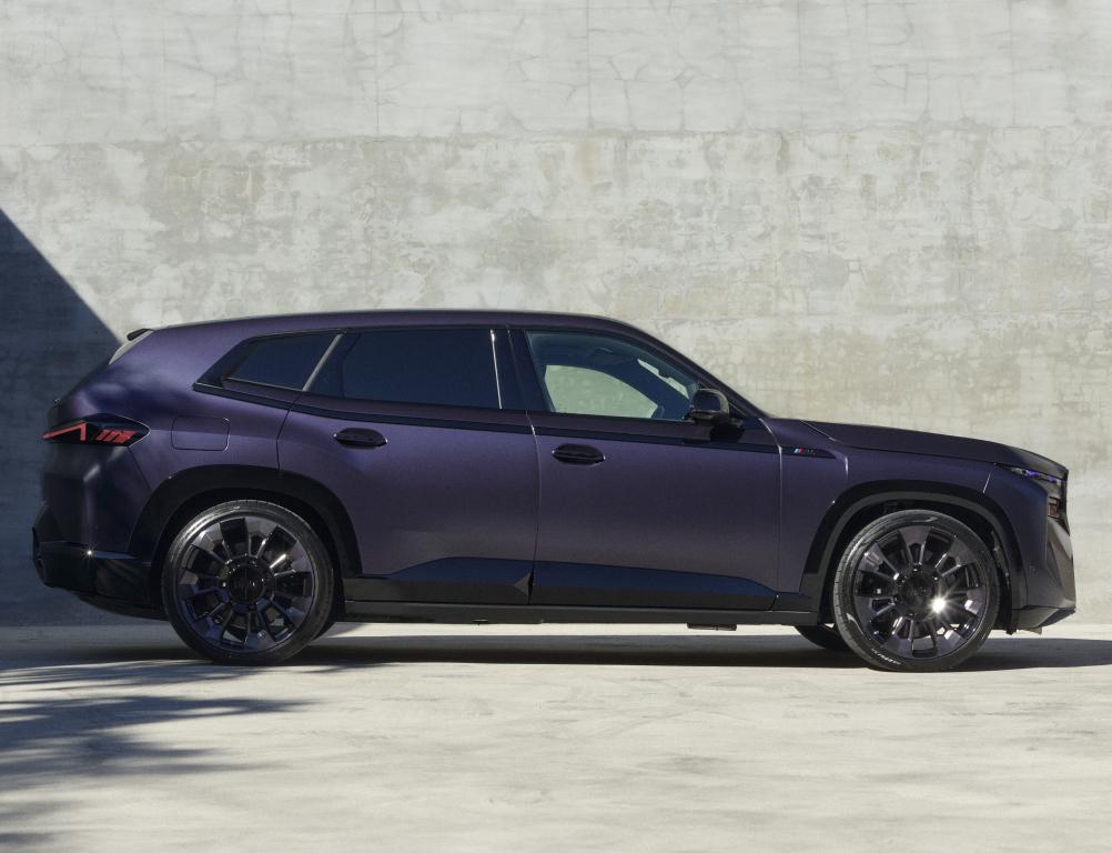 bmw_xm_kith_concept_80_024f000014610f9f.jpg.97c67c15a99bc331cd25d95eb10d6b22.jpg