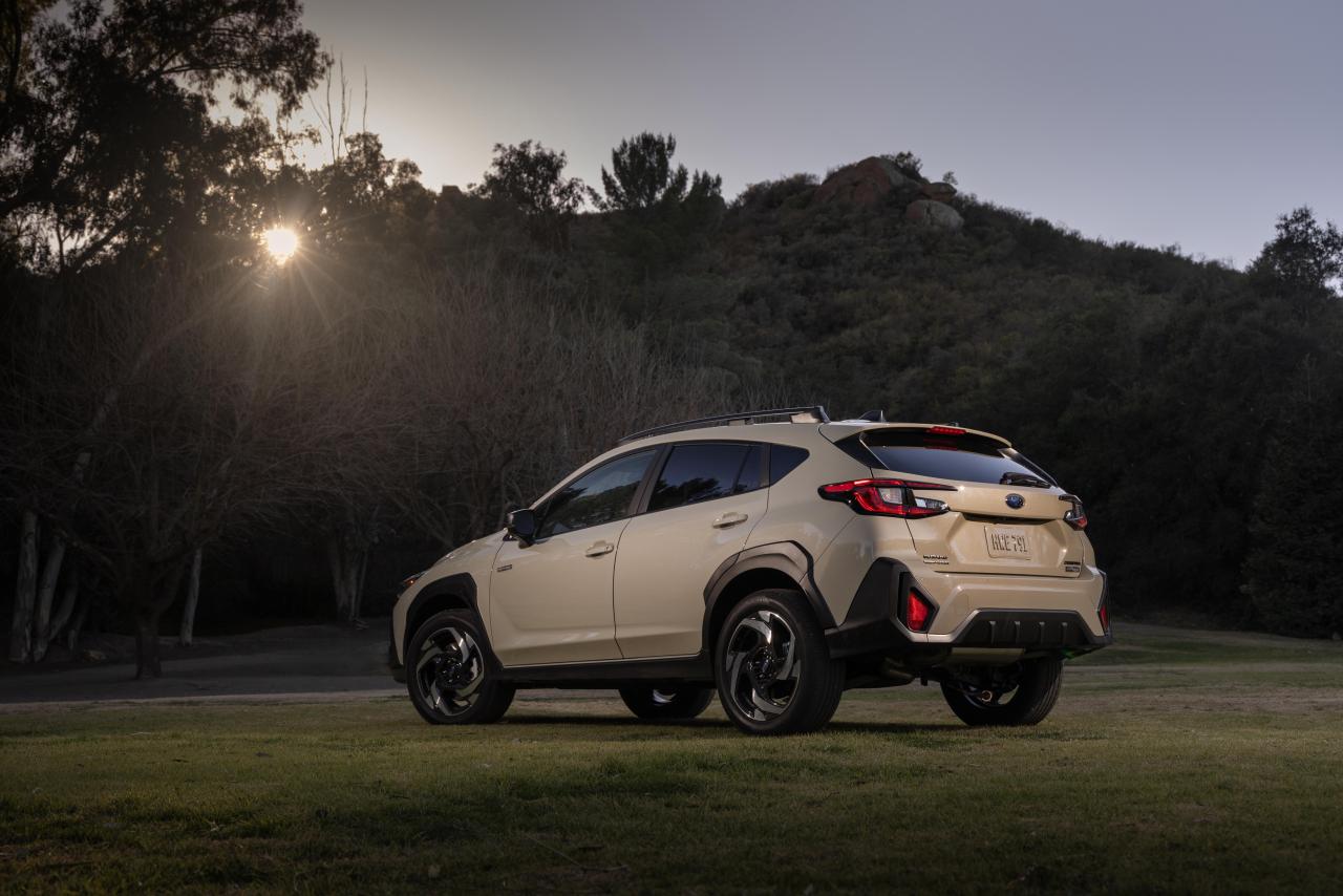2026_Subaru_Crosstrek_Hybrid_6.thumb.jpg.b2e2fa00714b4b6d1607d78715452fdd.jpg