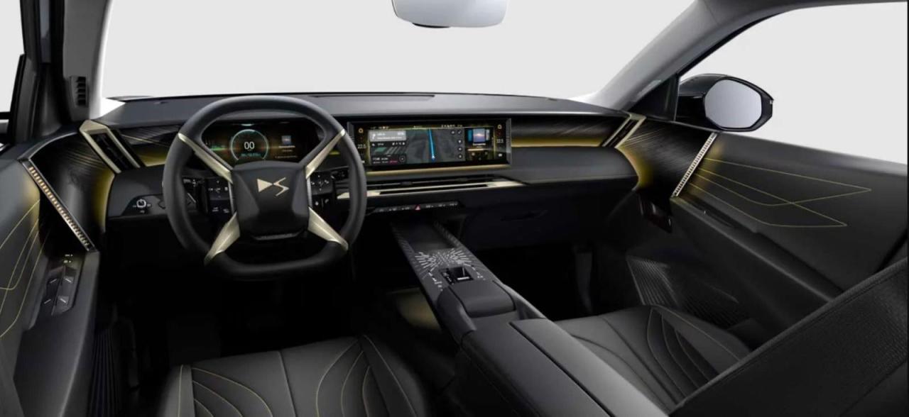 DS_Numero_8_Pallas_interieur-1.thumb.jpg.0450f432a10ccafb6db58a376e46eb8c.jpg