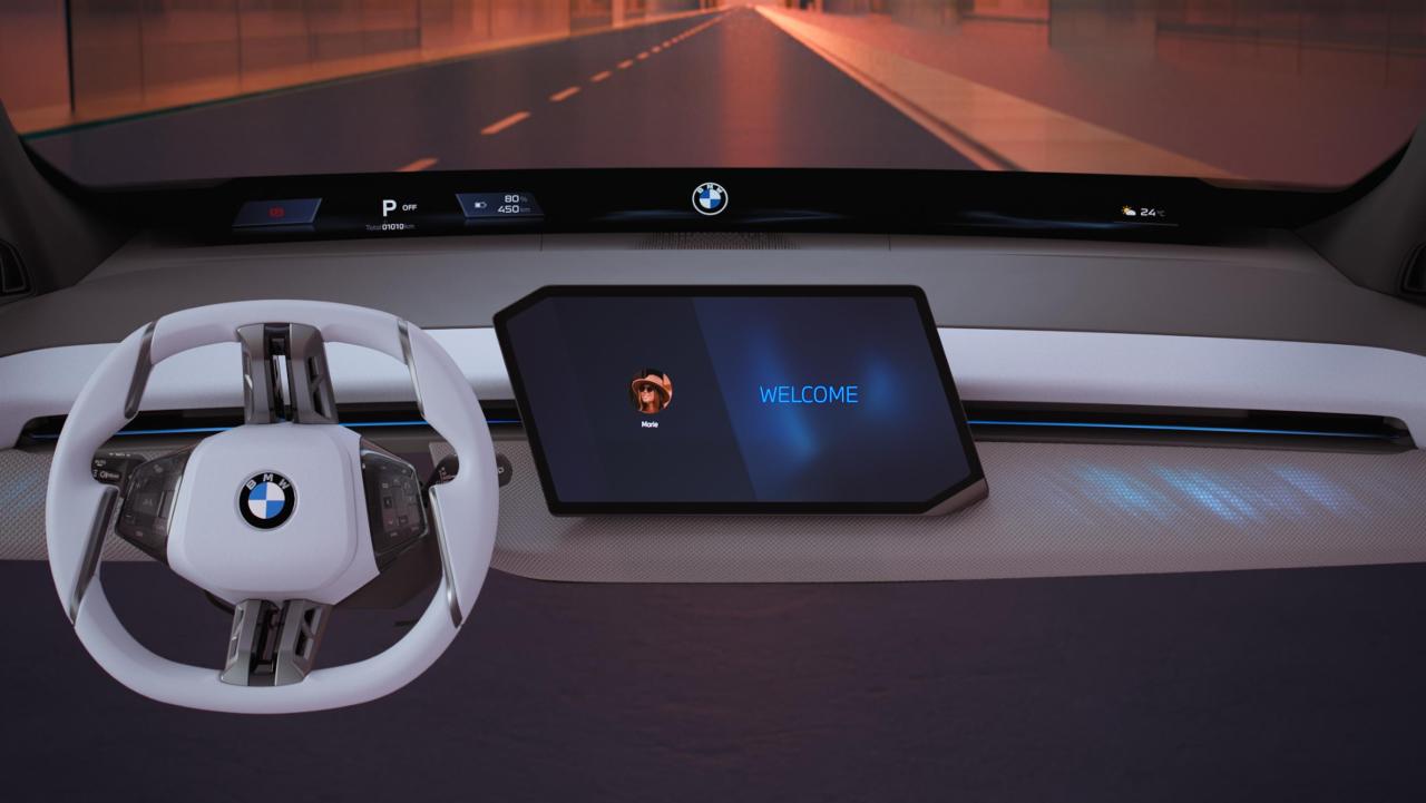 P90583988_highRes_bmw-panoramic-idrive.thumb.jpg.83f5af4651c19299d3237601cca0ef32.jpg