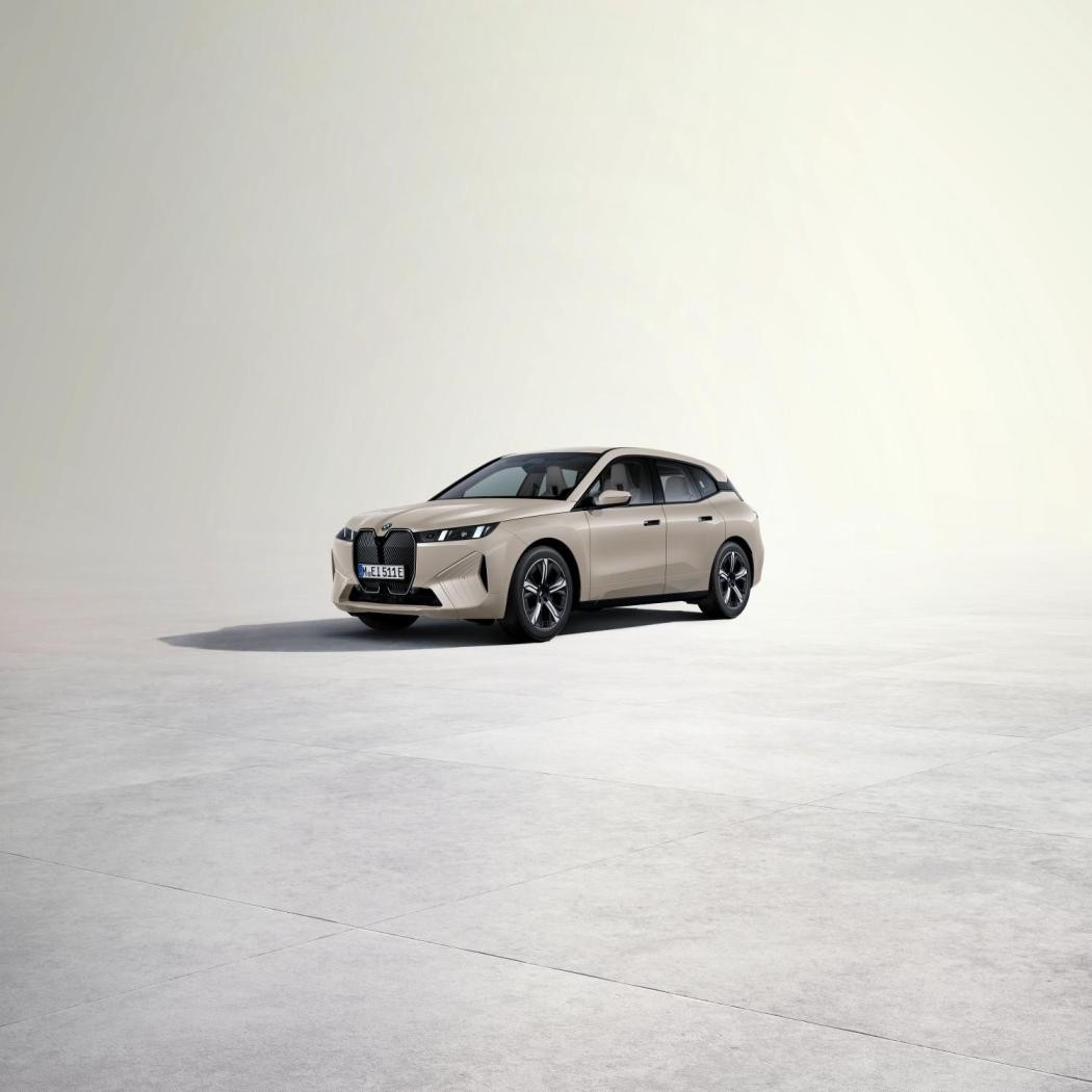 P90585028_lowRes_the-new-bmw-ix-xdriv.thumb.jpg.97991ce0b23bf3f6e41b89e444a3e11b.jpg
