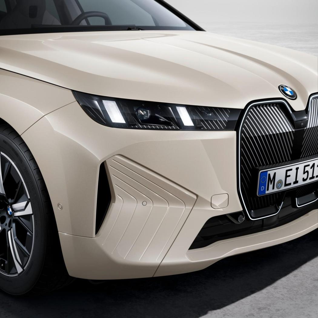 P90585031_lowRes_the-new-bmw-ix-xdriv.thumb.jpg.bb876ebad4f48d1bb719fe157d04544a.jpg