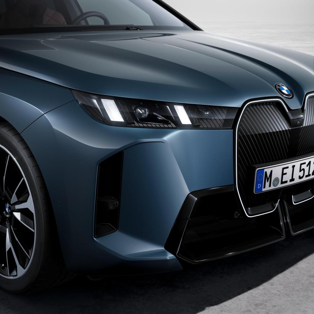P90585177_lowRes_the-new-bmw-ix-xdriv.thumb.jpg.4ca08740061cb39c89f01f4432c36e85.jpg