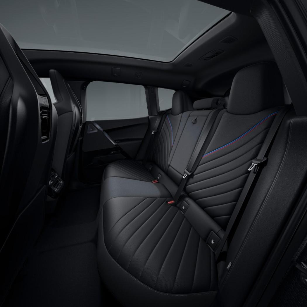 P90585207_lowRes_the-new-bmw-ix-m70-x.thumb.jpg.07e56c2fcbbb9cb6c9d8669808b31c23.jpg
