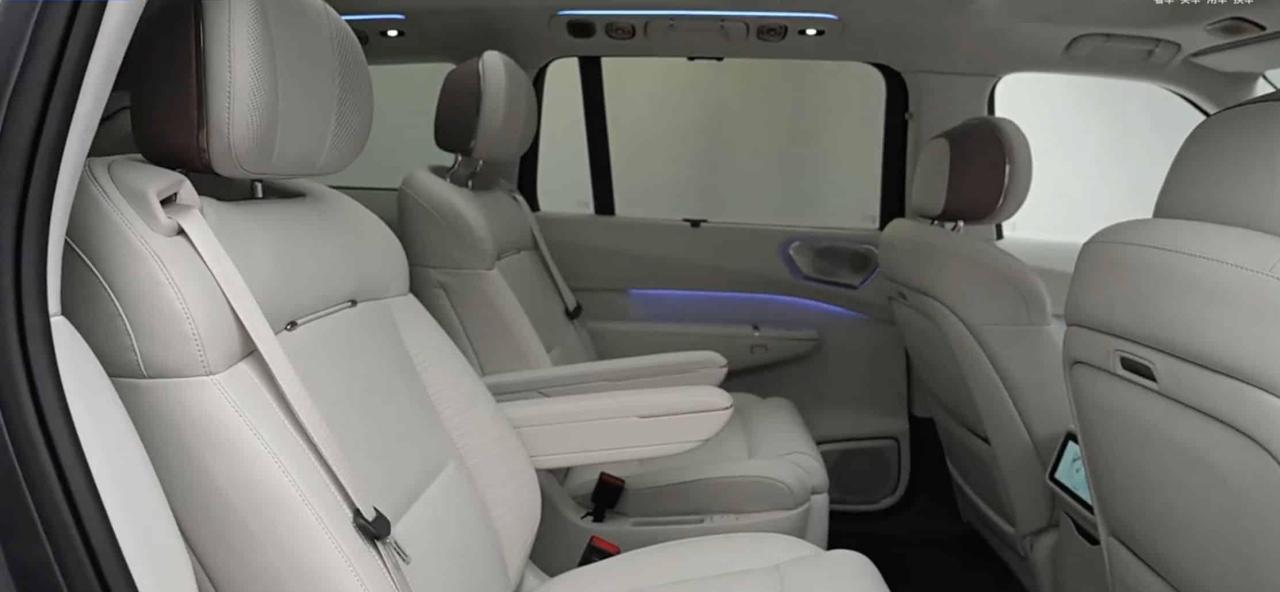 autohomecar__ChxoHWd2XHWAJVZpAARcJYz7ays722.thumb.jpg.b21b04e7e3f2f266d59692fb9cfc1605.jpg