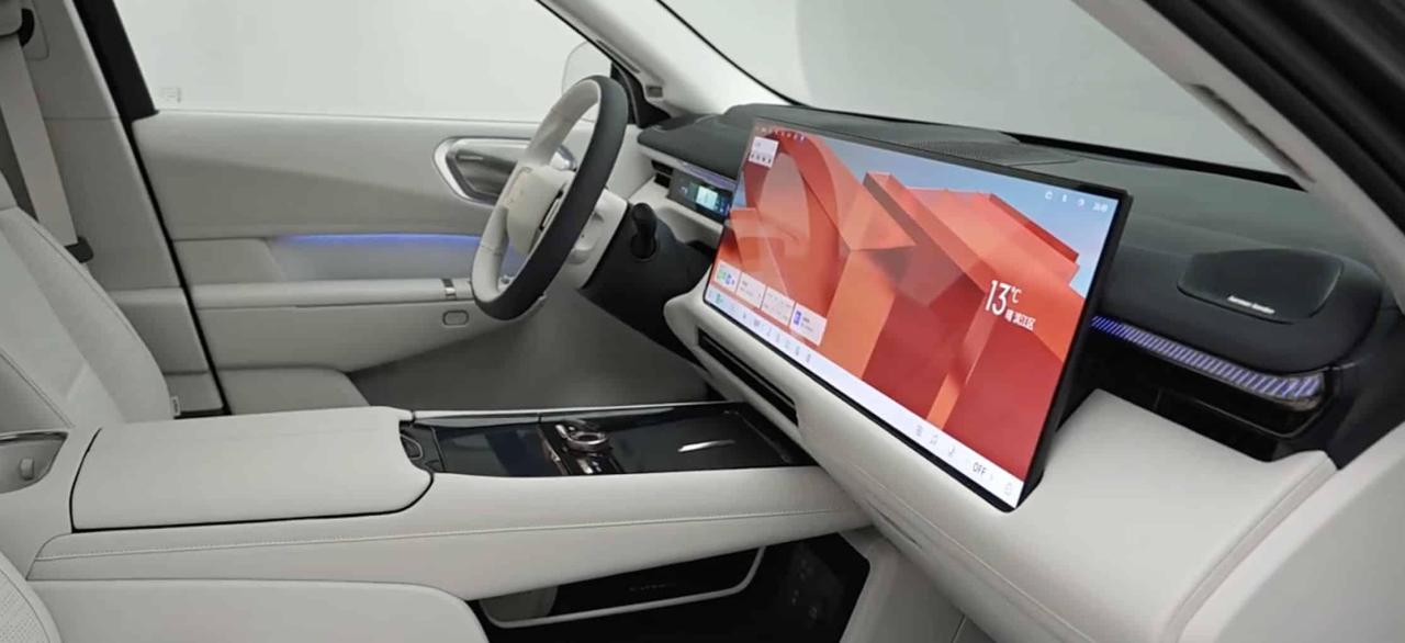 autohomecar__ChxoHWd2XHWAOPmIAATR9iff7v0985.thumb.jpg.a0163c6d822f102f5a5cdf96b656df2a.jpg