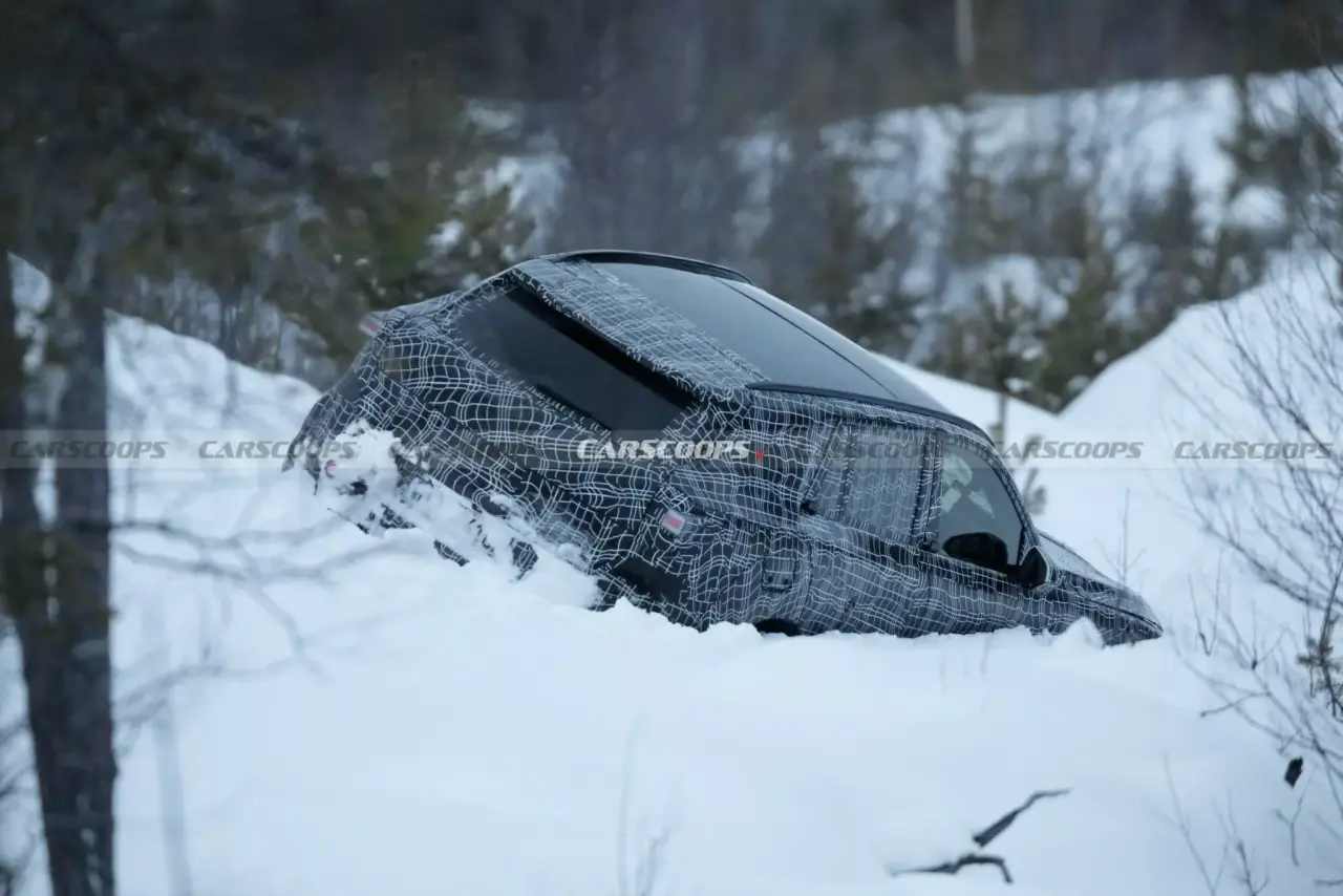 2027-BMW-X5-Crash-0206-3-2048x1366.thumb.webp.86c0a29d589e25871f1d5ff354245a22.webp