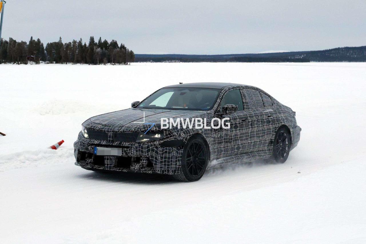 2027-bmw-m5-facelift-25.thumb.jpg.f37c5ae178d1ac159e533ce9fc0a7798.jpg