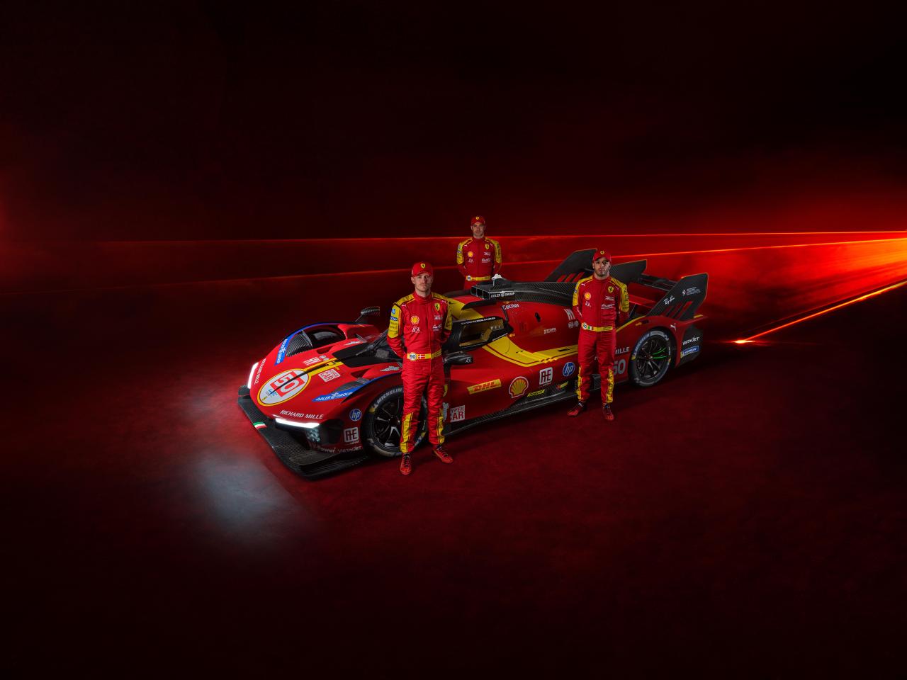 FERRARI_499P_2025_DRIVERS_50_TEAM_02_f79971c9-b06d-4f00-96a3-7c1a9b905434.thumb.jpg.32e50e6a245e5825895761b44ef00da3.jpg