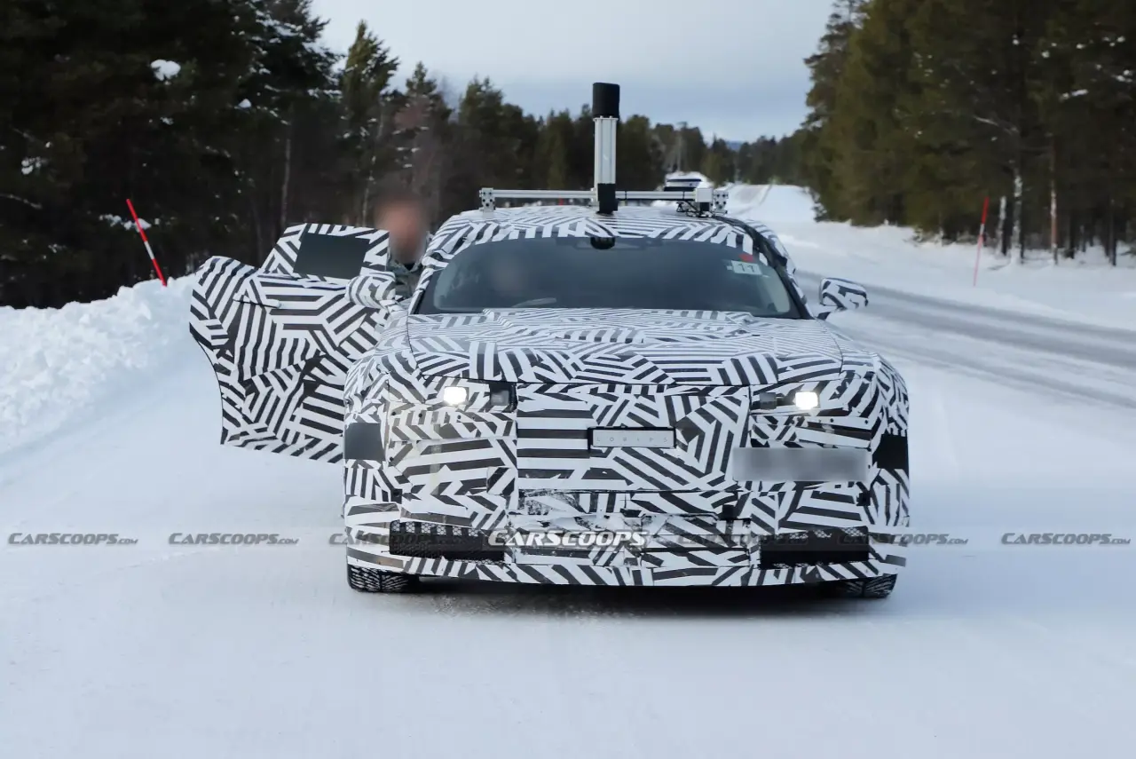 Jaguar-Type-00-Spy-shots-00016.thumb.webp.0e7ff5b1b2ca1ed6c1445f01610cb949.webp