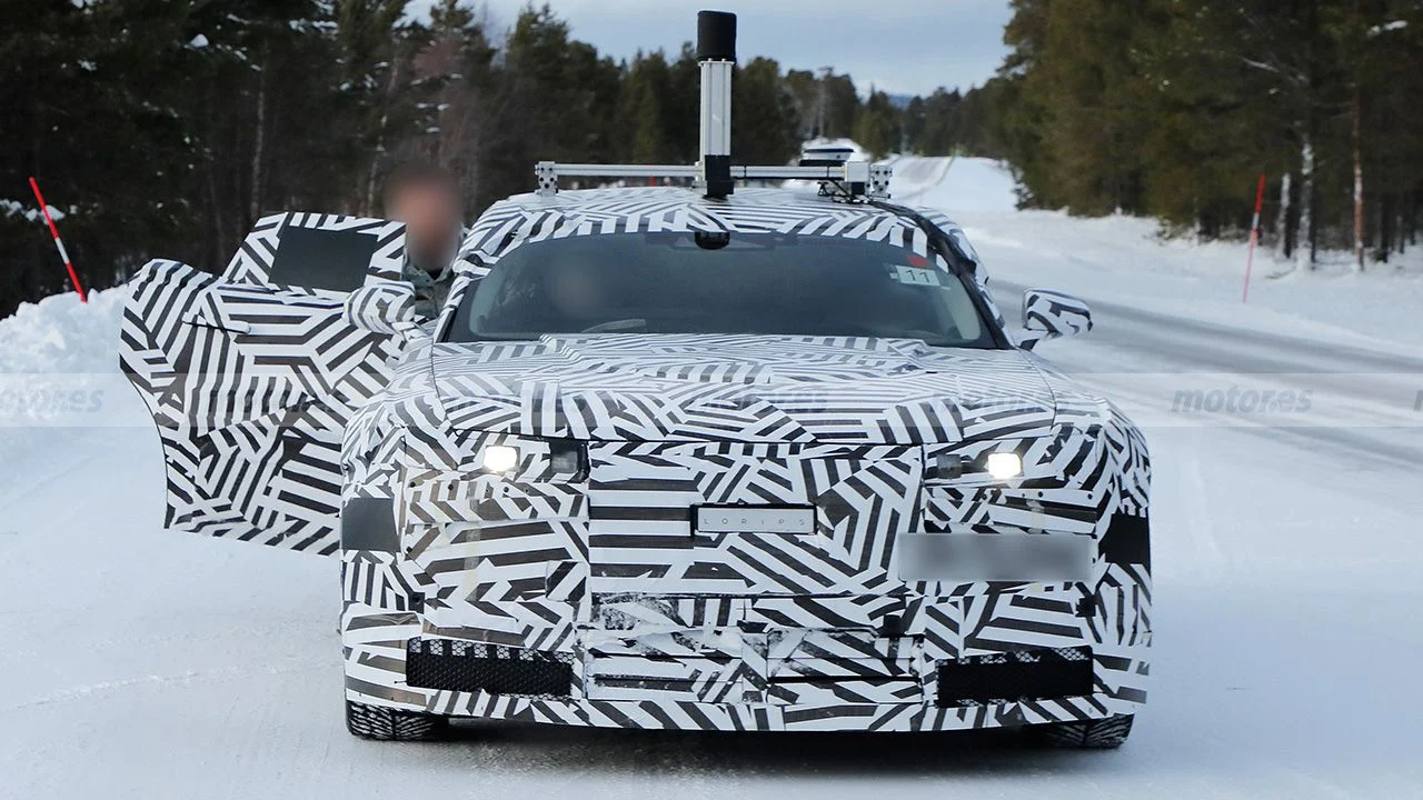 jaguar-gt-type-00-fotos-espia-2025106561-1738923832_3.webp.6cdfaa64331b6f3f3f6938a730541b94.webp